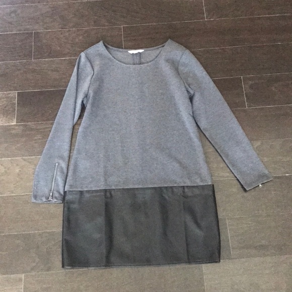 Banana Republic Dresses & Skirts - Banana Republic long sleeve dress